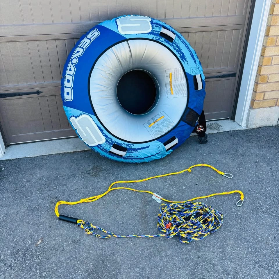 Sea-Doo 1 Person Towable Tube with Tow Rope Included - photo 2