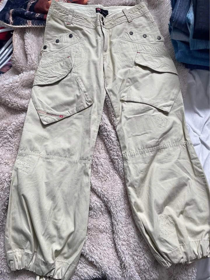 Diesel Cargo Pants - Women's - Size 28