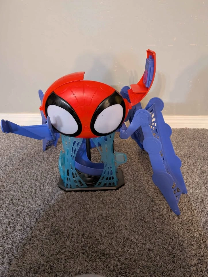 Spidey and Friends Tower - photo 2