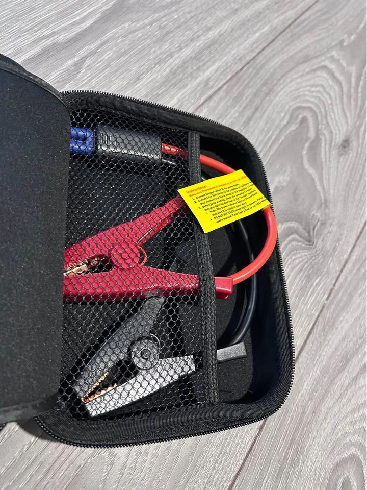 Scosche PowerUp 700 Jump Starter / Power Bank - photo 2