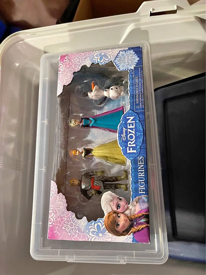 Frozen Figurines