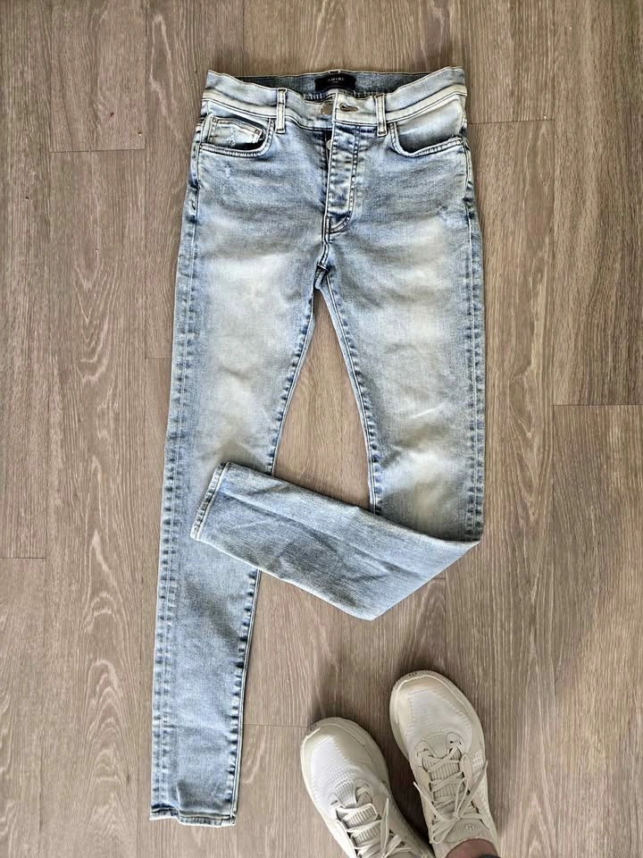 Amiri Light Wash Denim Jeans Size 30