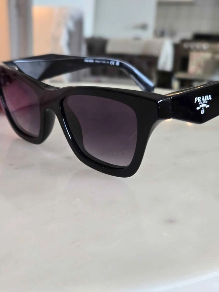 Prada Black Sunglasses PR C07S 51/18 - photo 4