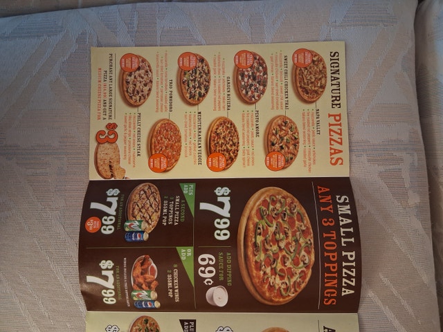 Vintage 2007 Pizza Pizza Coupon Flyer - Kids Love Cheese Promo - photo 2
