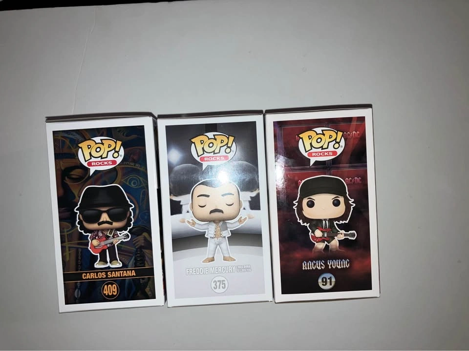 Funko Pop Rockstars (Prices $40-$45) - photo 3