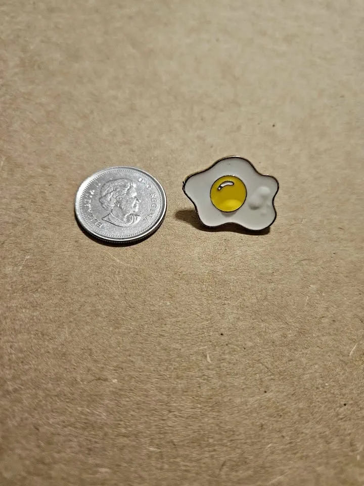 Small Egg Pin