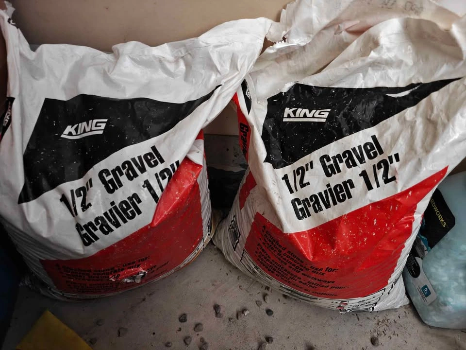 1/2 gravel - photo 2