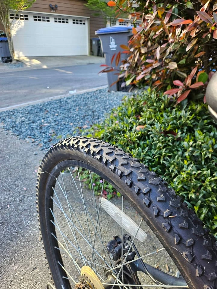 CCM Mountain Bike – 18” Frame 🚲 - photo 4