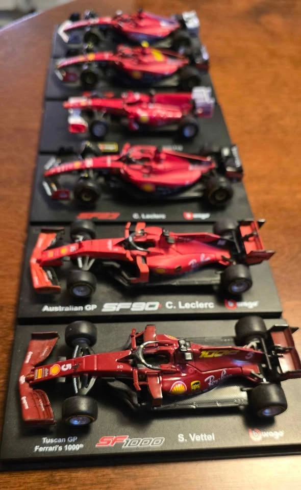 Ferrari Formula 1 Diecast Model Car Collection – Bburago 1:43 - photo 3
