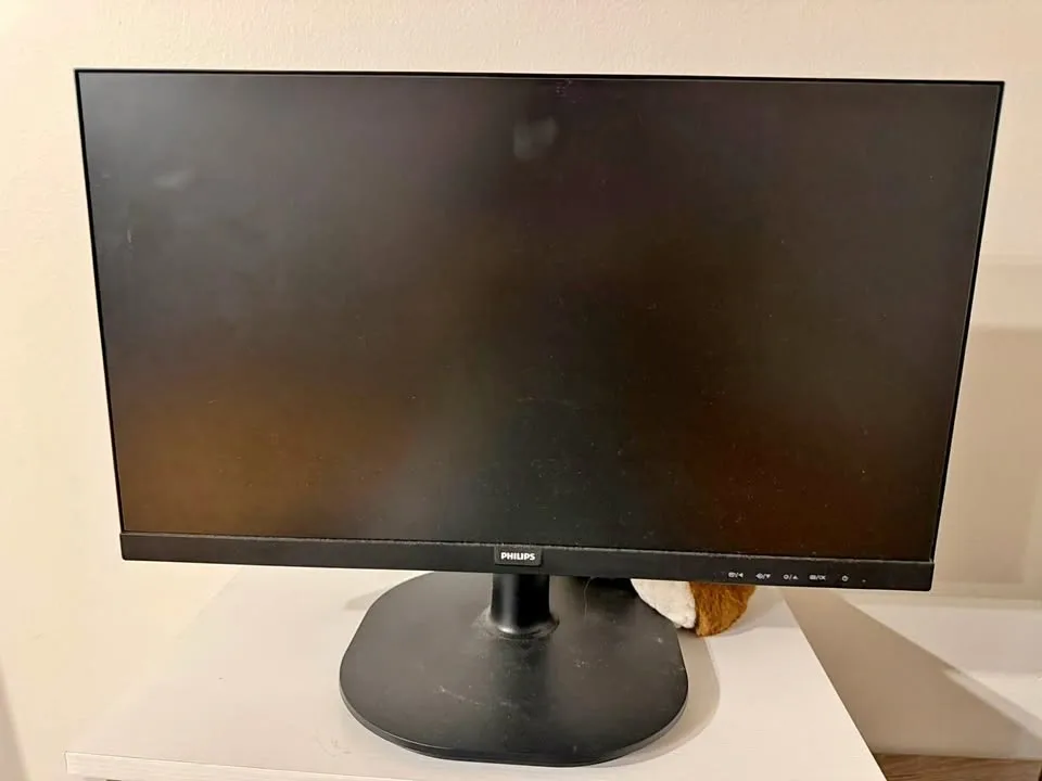 Philips 22” Full HD Monitor