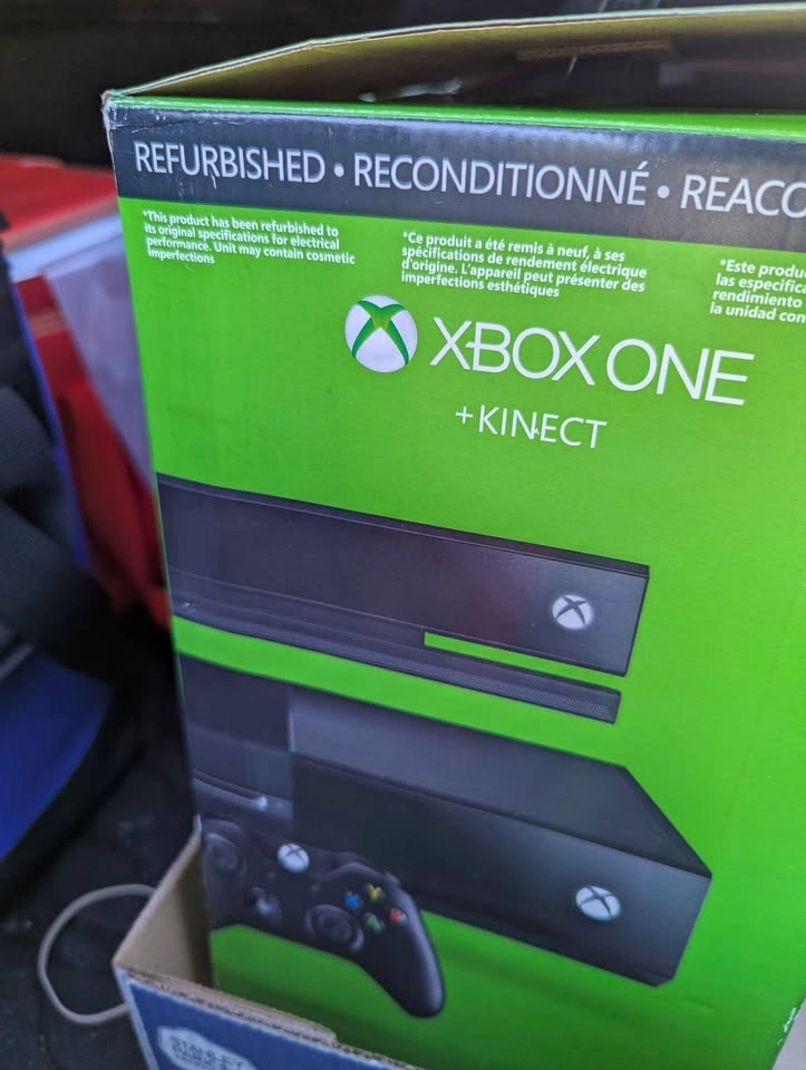 Xbox One (Complete Set with 7 Games) - photo 5