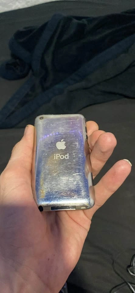 Vintage iPod 4th Gen - photo 2