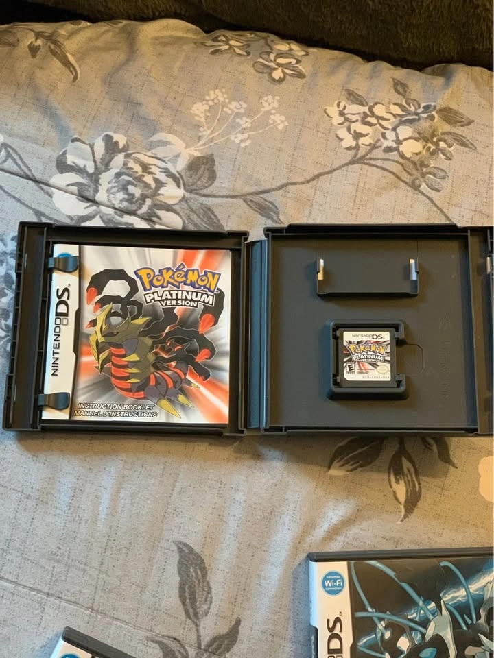 Pokémon DS & 3DS Games Bundle - photo 2
