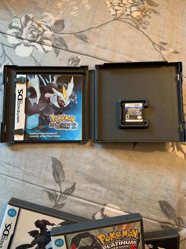 Pokémon DS & 3DS Games Bundle - photo 3