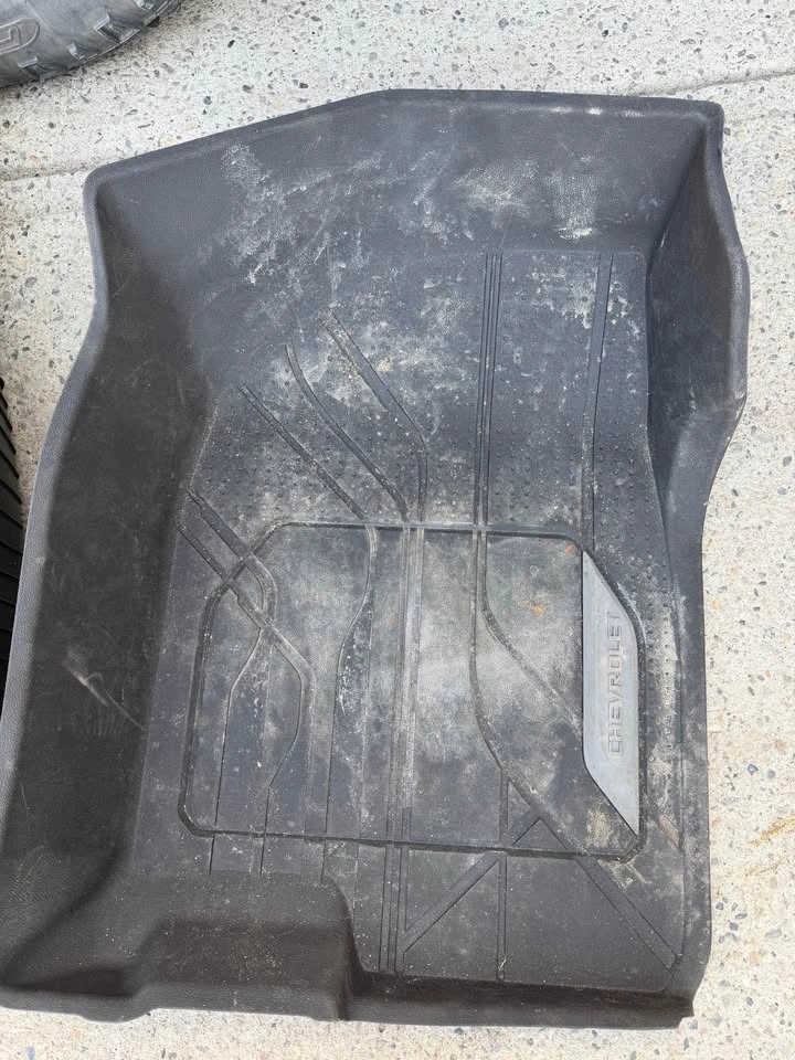 Chevy Truck Mats - photo 2