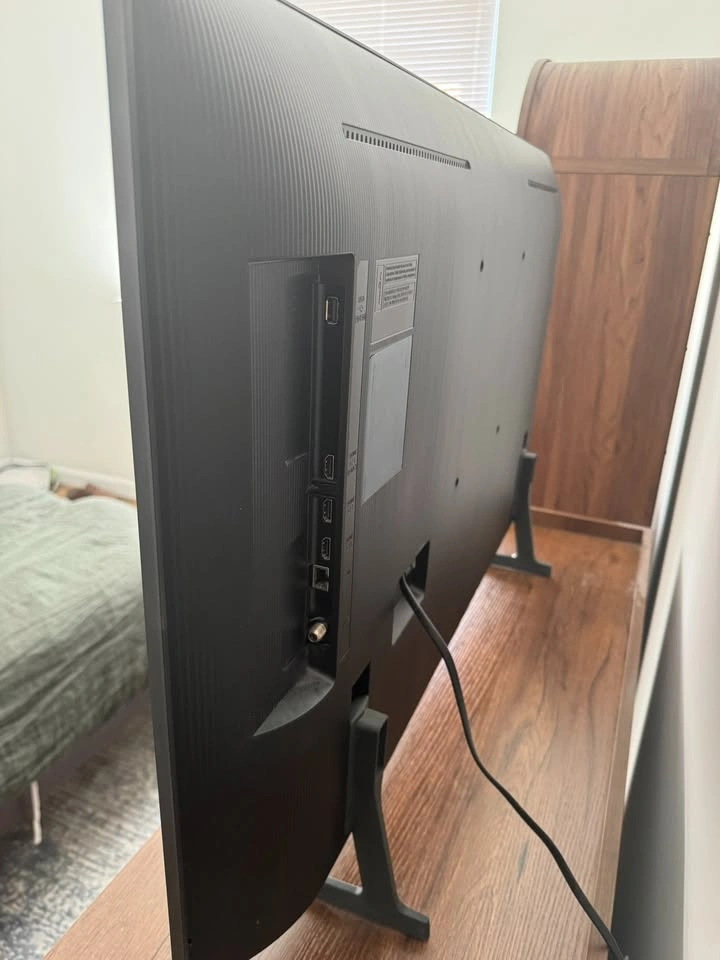 43" Samsung Smart TV 4K LED - photo 4