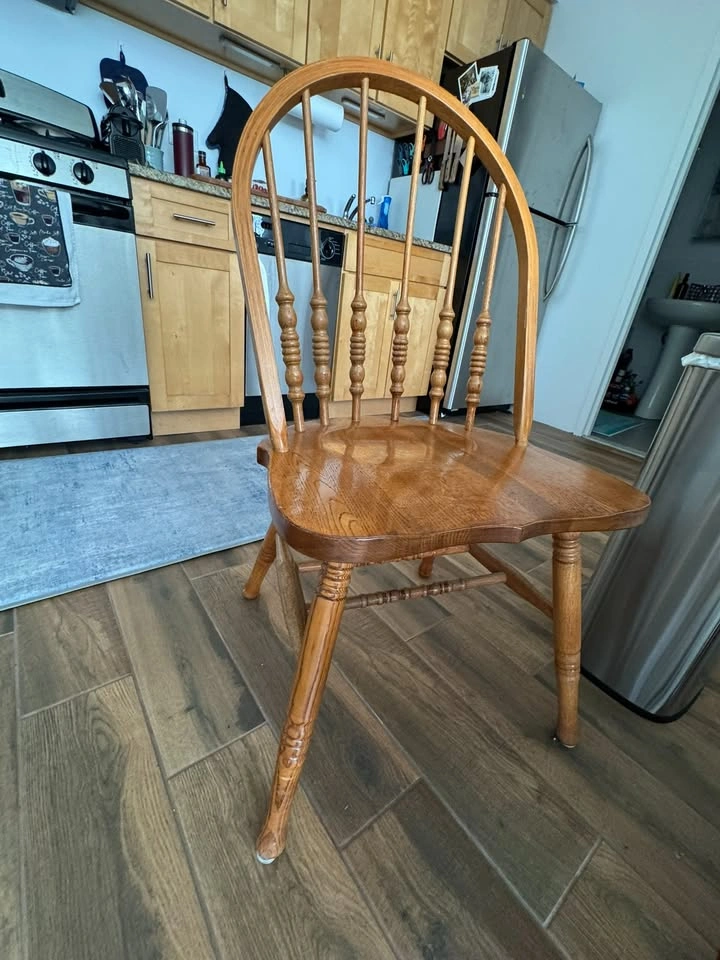 Dining Table with 4 Chairs - photo 3