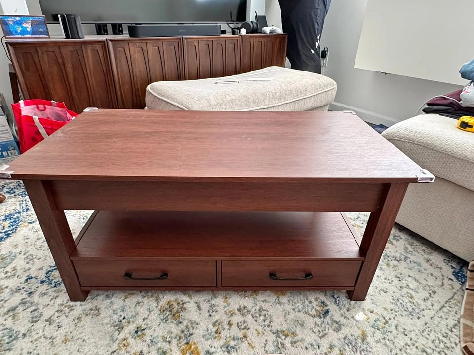 Expandable Coffee Table with Storage