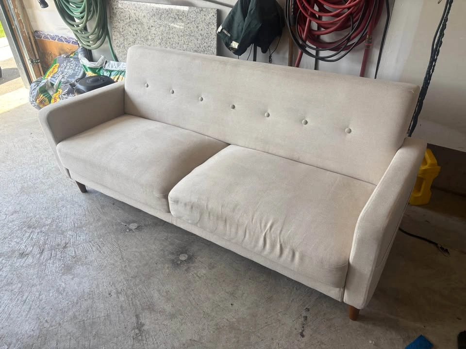 Beige Modern 2 Seater Love Seat Sofa - Great Condition - photo 2