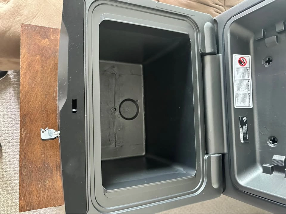 Sentry safe model R4132 - photo 4