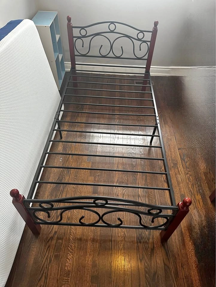 Twin Metal Bed Frame (Black with Decorative Headboard)