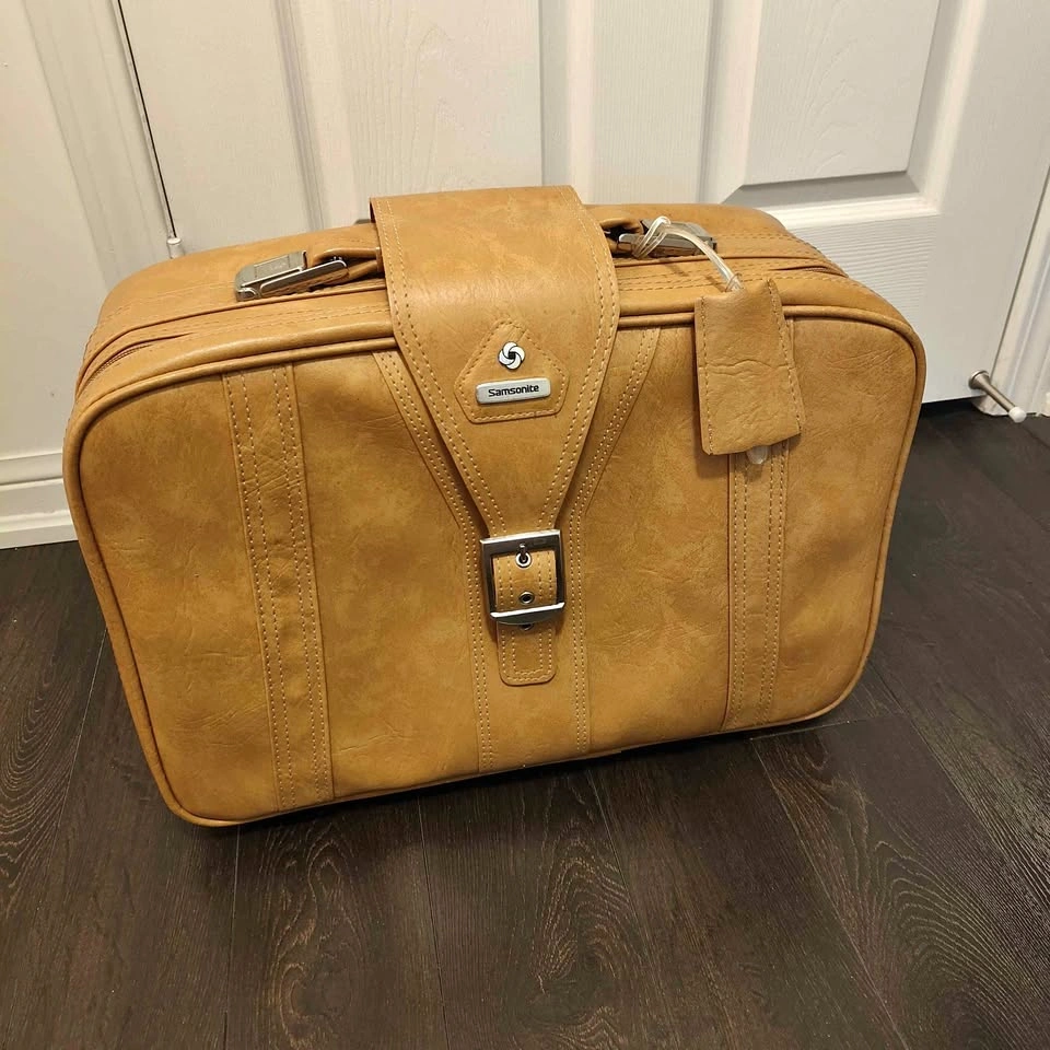 Vintage Samsonite Caribbea Suitcase - Tan/Caramel - Excellent Co