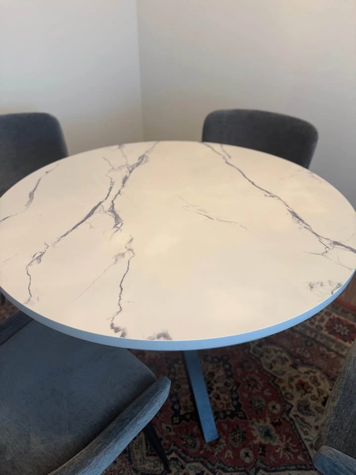 Modern Round Dining Table – Marble Look – Like New - photo 4