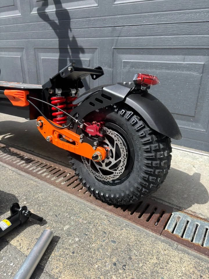 2025 ZSNAKE z-es39 Electric Scooter - photo 5