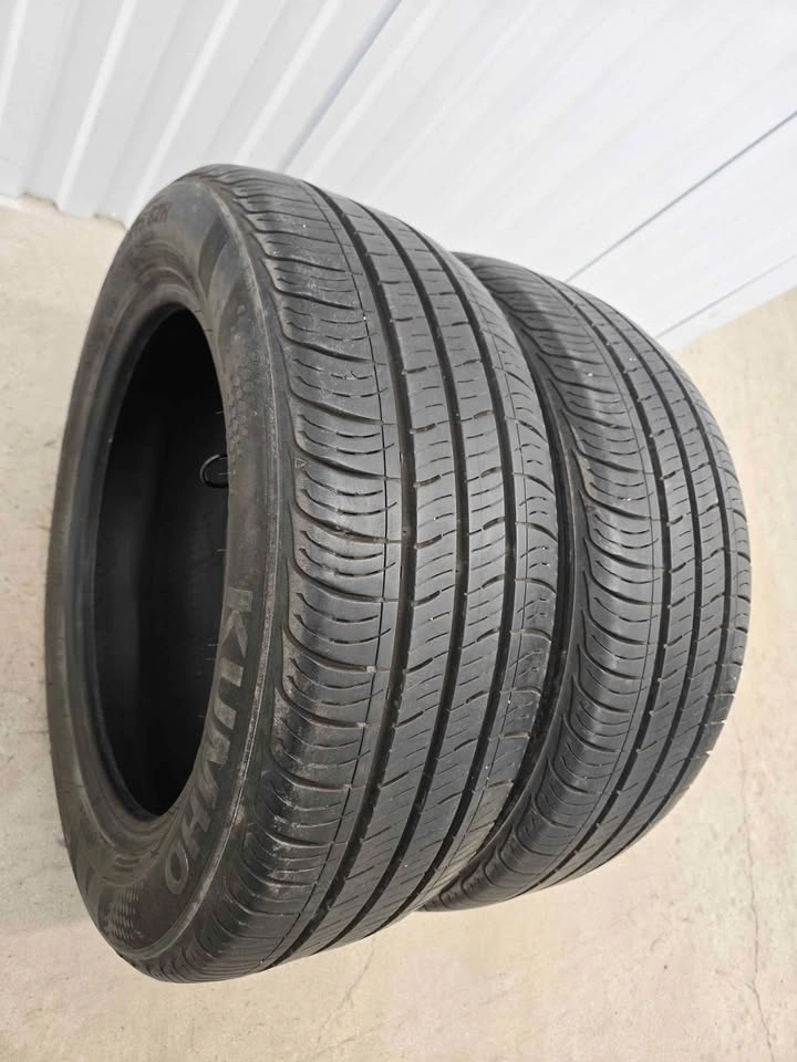 185/55R15 Kumho Solus Tires - photo 3