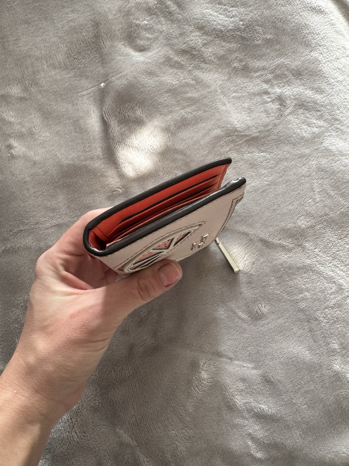 Kate Spade Wallet - photo 3