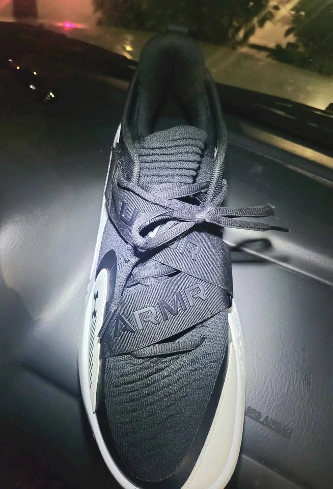 Under Armour Flow FUTR X 4 Basketball Shoes - Size 13 - photo 3