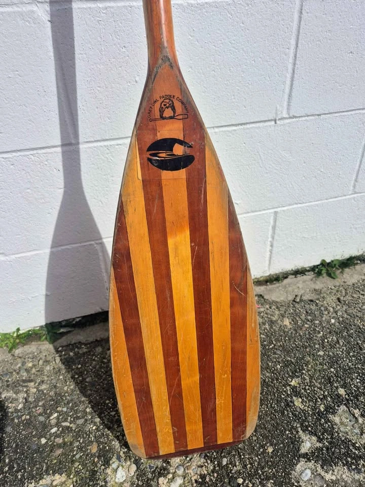 Grey Owl Wood Canoe Paddle - photo 2