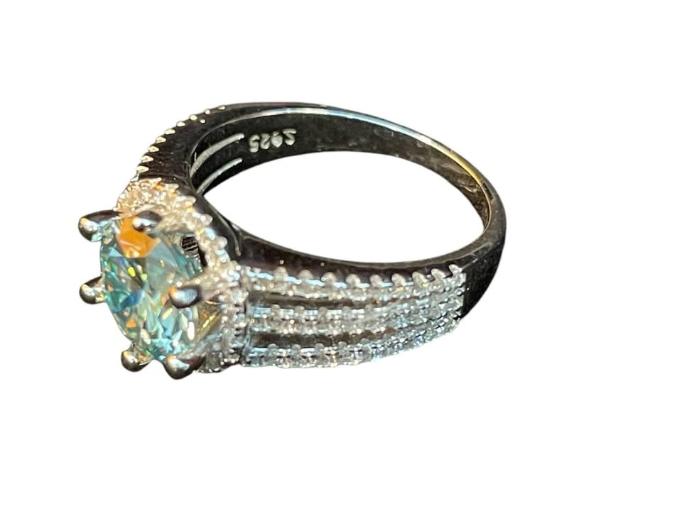 2.00 CT GRA Certified Blue Moissanite Ring - Size 6 - photo 2