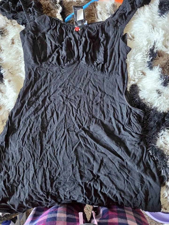 Black dress XS