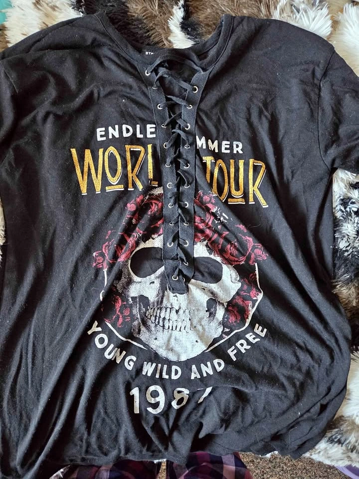 Women's shirt