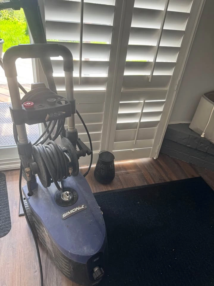 Simoniz Pressure Washer - 1800psi - photo 2