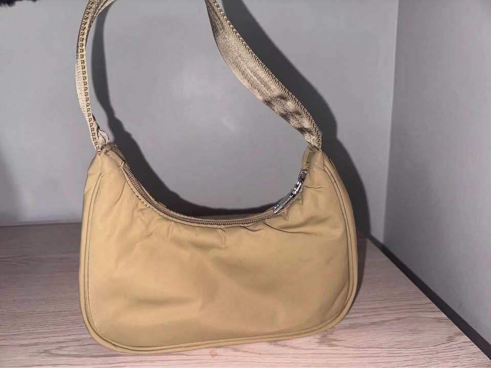 Aritzia Sunday Best Purse - photo 2
