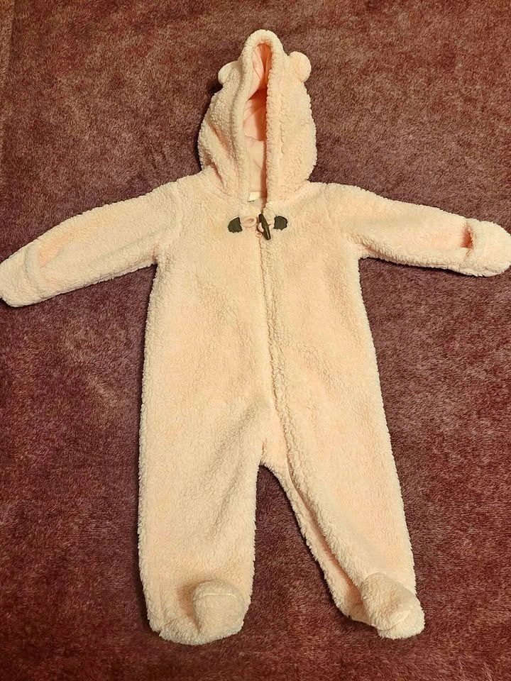 Carter's Pink Romper 9 Months