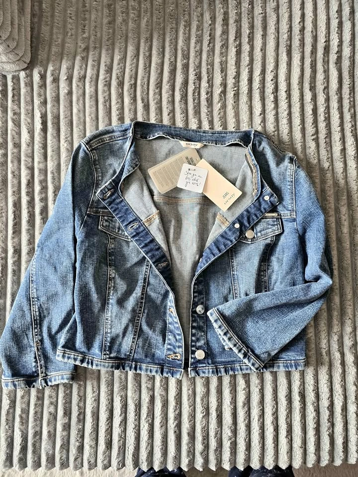 European Brand Denim Cropped Jacket (Orsay Jeans)