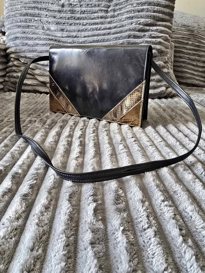 Vintage 80s Geometric Leather Shoulder Bag