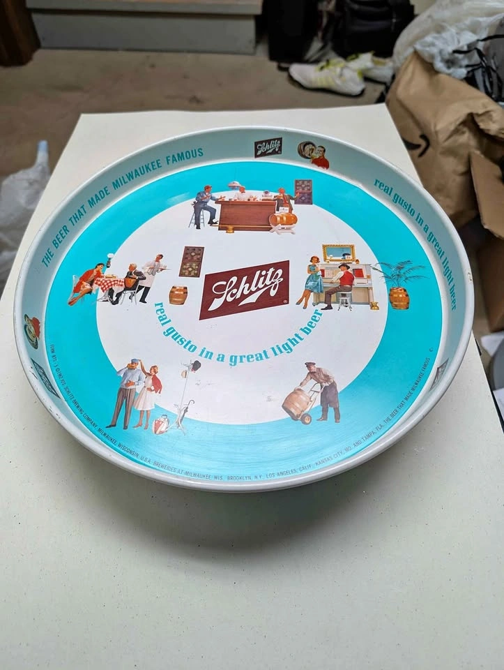 Vintage 1962 Schlitz Beer Tray
