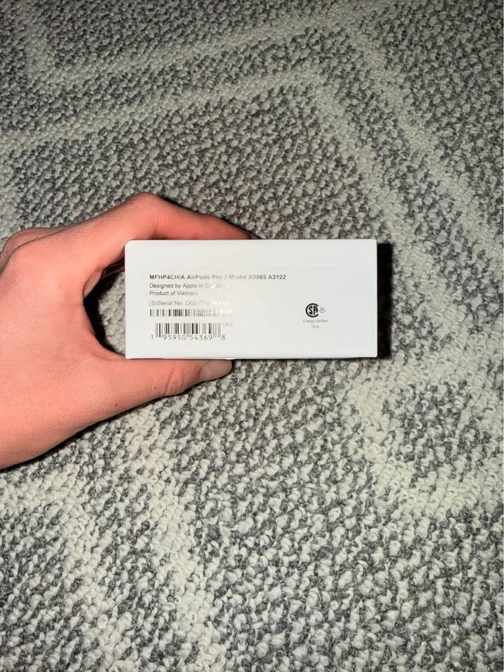 Brand New Sealed AirPods Pro 3 w/ Warranty - photo 3
