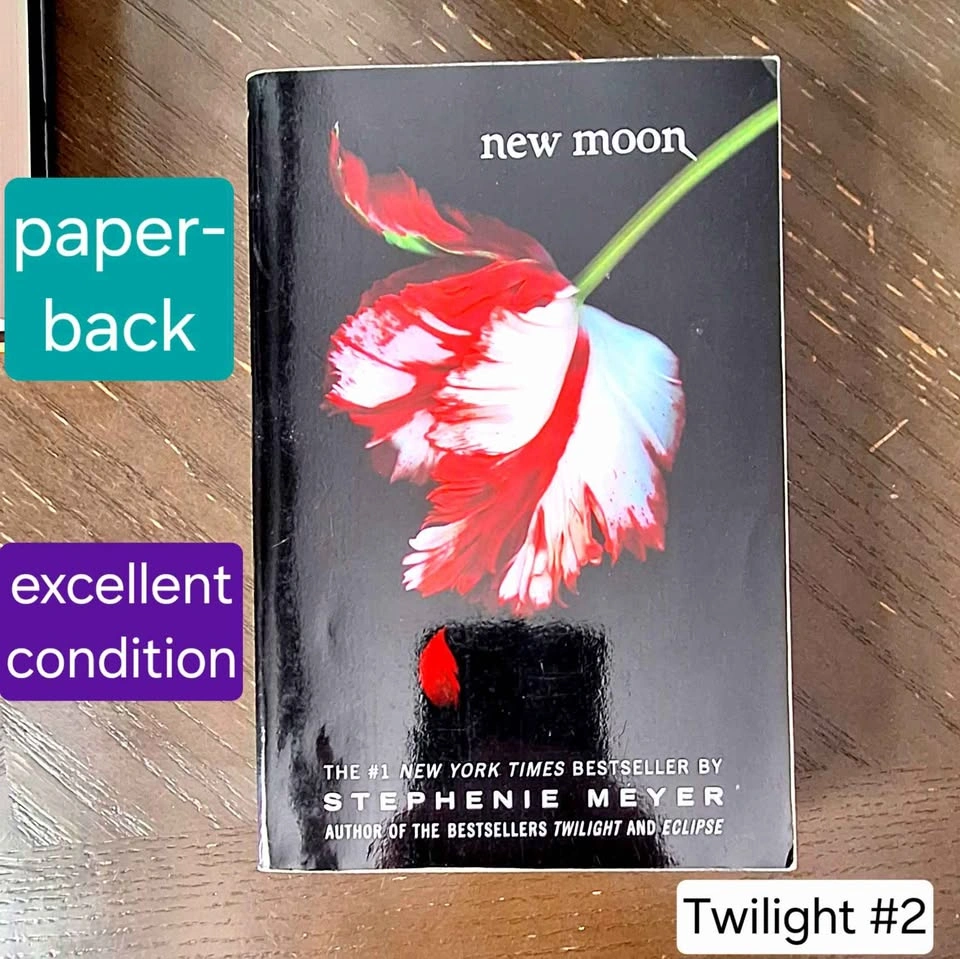 Twilight Saga books - 6 books by Stephenie Meyer, excellent cond - photo 4