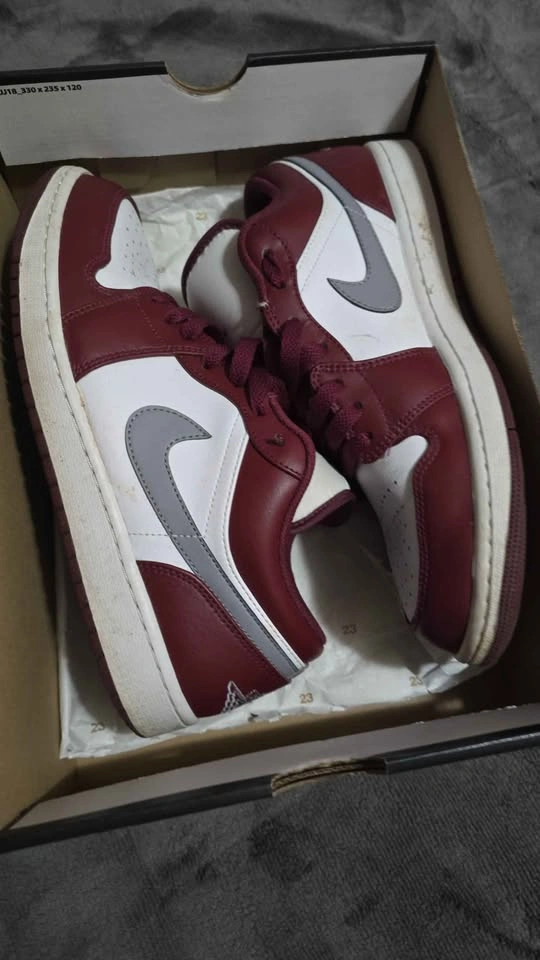 5 Cheap Jordans for Sale - Size 11 - photo 5
