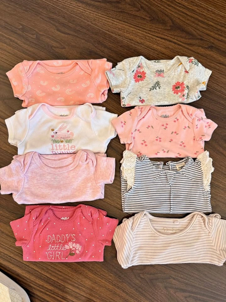 Baby girl short sleeve onesie 6 months