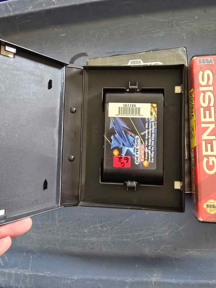 Sega Genesis Bundle - photo 4