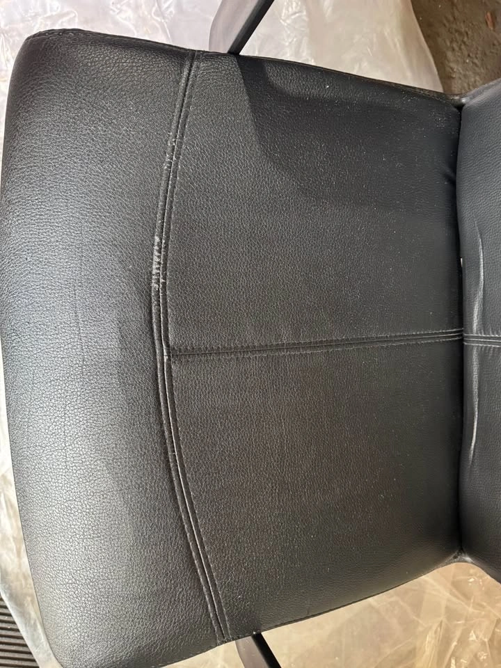 IKEA Millberget Swivel Chair - photo 2