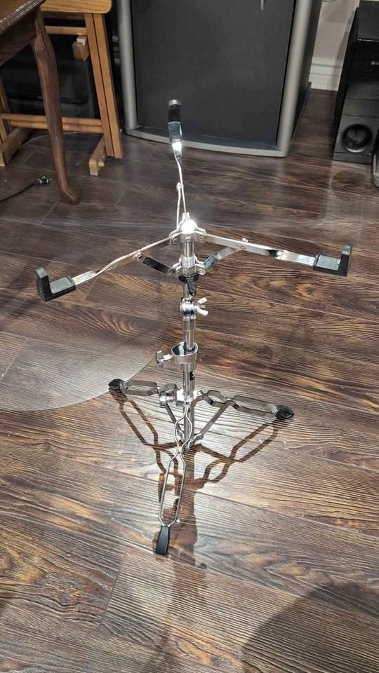 CB SNARE STAND