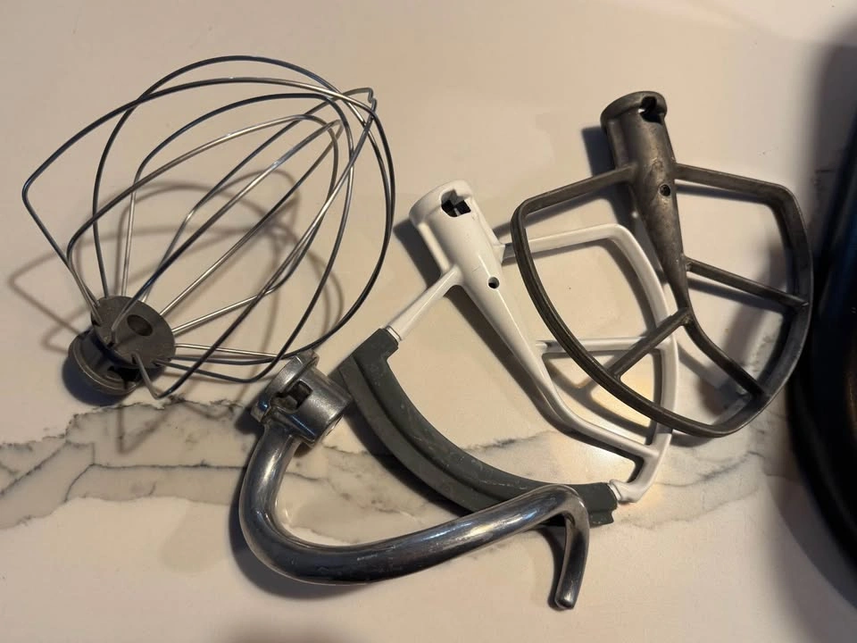 KitchenAid Professional 600 Stand Mixer - photo 4