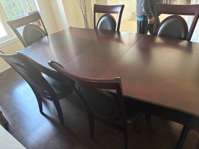 Dining table and chairs - photo 2